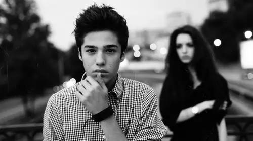 十二星座长相漫画图,十二星座女生长相