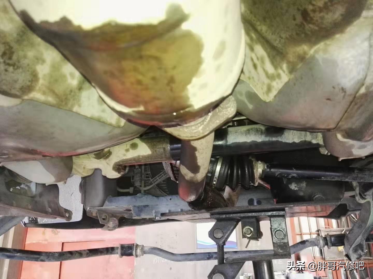 变速箱壳体坏了怎么修理,变速箱外壳破裂更换拆开有影响吗