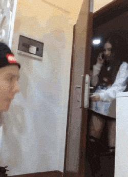 搞笑gif开心一刻单身也挺好,搞笑gif开心视频