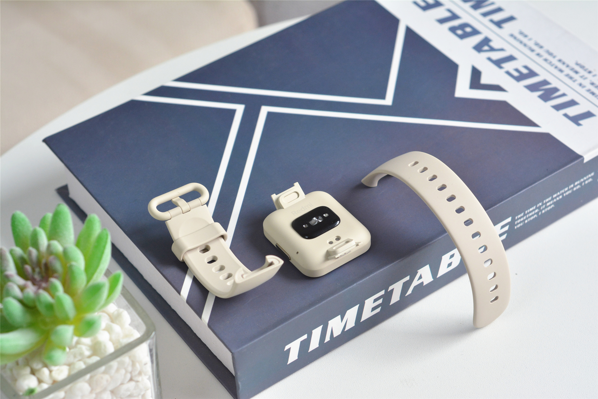 redmiwatch2怎么连苹果手机,redmiwatch2有什么样的功能