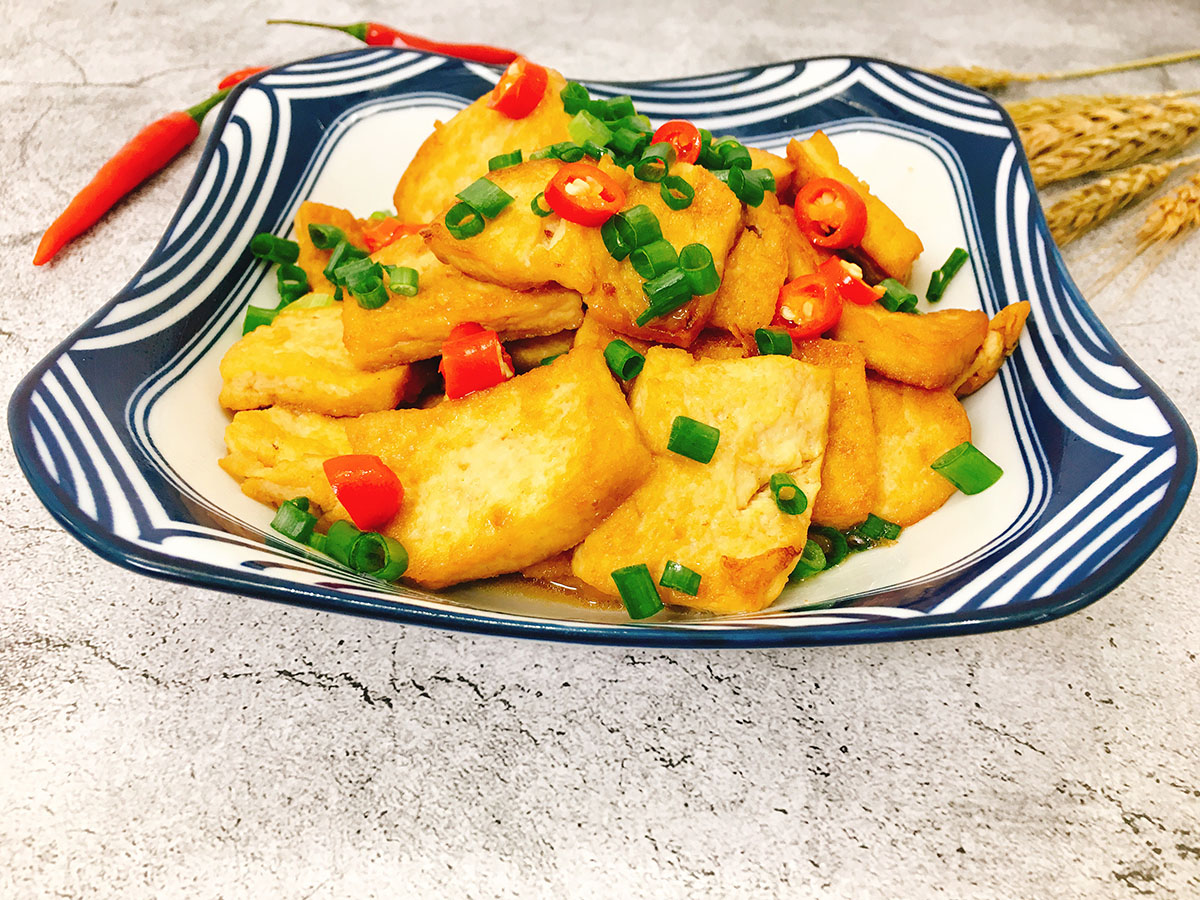 煎豆腐怎么掌握火候,煎豆腐的正确煎法