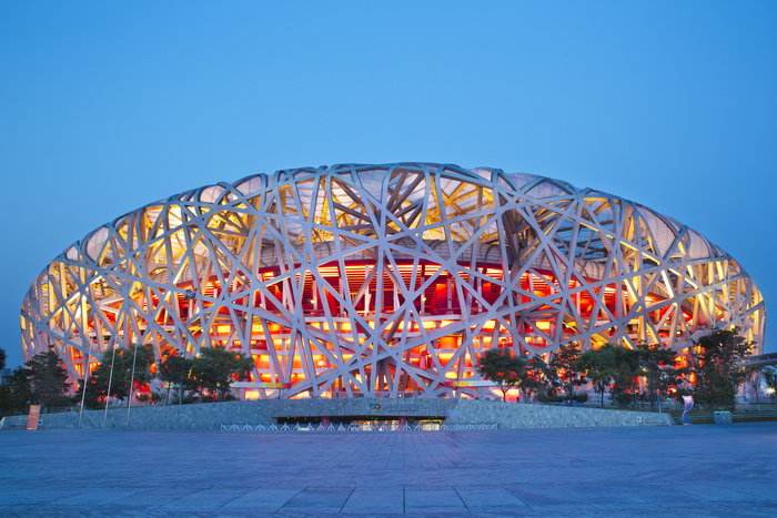 34亿元建的鸟巢,如今却被人们诟病,设计师:早有对策