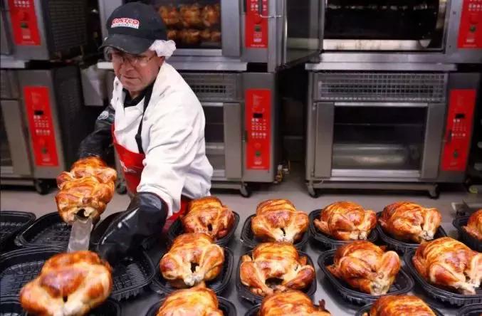 中国大妈超市抢货视频,被中国大妈抢购的国家