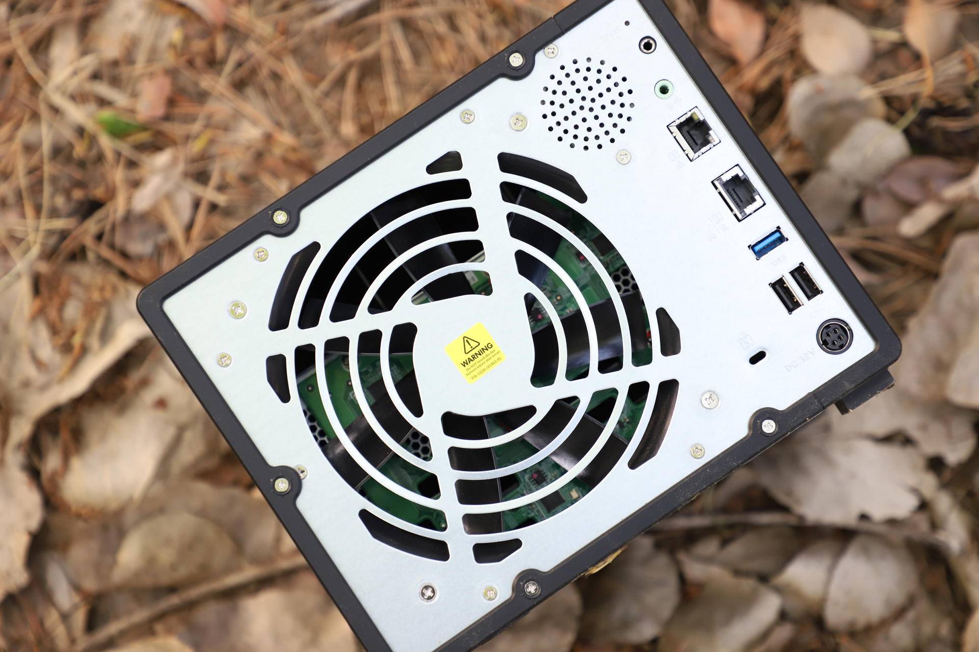 绉佷汉浜戠洏nas鏁欑▼,涓汉浜戝瓨鍌╪as鏁欑▼