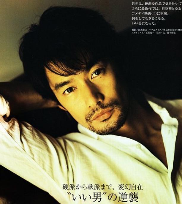 日本男人最想拥有的脸！性感神颜秒杀鲜肉，冻龄大帅哥竟单身