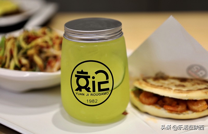 陕西肉夹馍的做法,陕西最火的肉夹馍