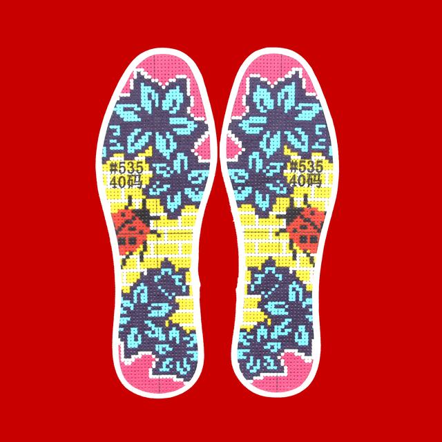 鞋垫绣花绝美,老式手工绣花鞋垫