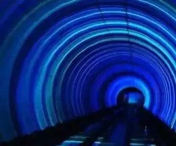 各种震惊全世界的飞机事件,飞机穿越时空事件一共有多少次