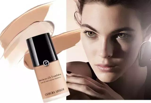 大牌粉底推荐100元左右品牌,秋冬粉底上脸就浮粉