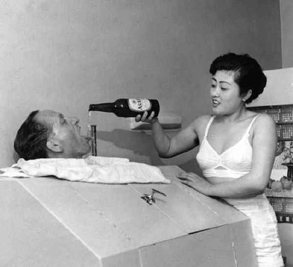 吃了两颗苹果籽,吃了两颗荔枝