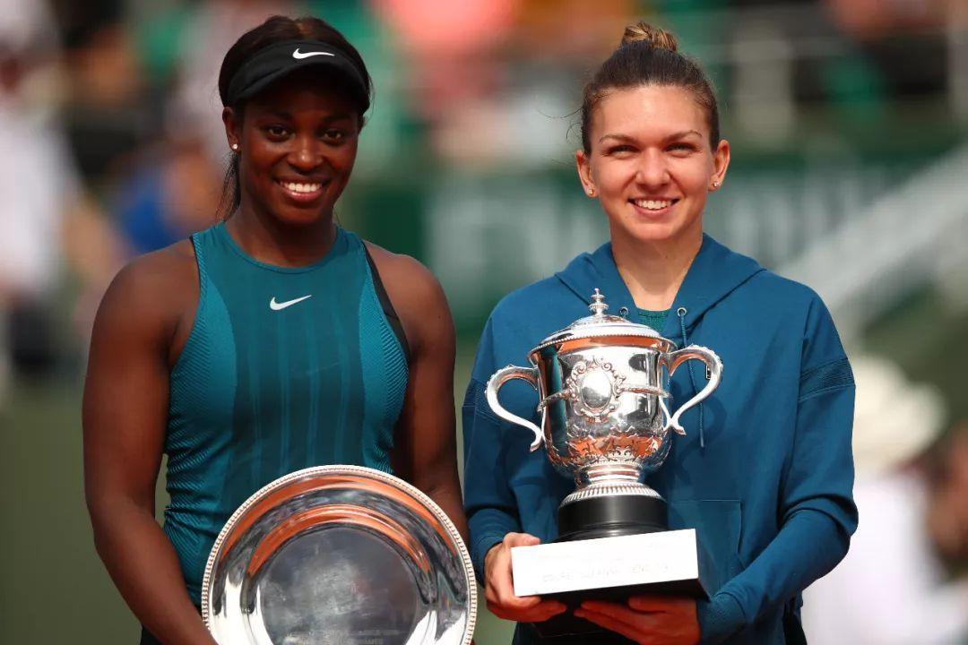 网坛女神哈勒普，因身材好而烦恼，最后只好通过手术改变