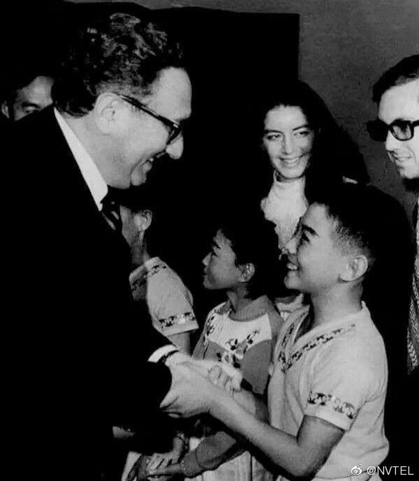 一组绝版合影珍贵罕见永不再来,8张永远无法重拍的合影