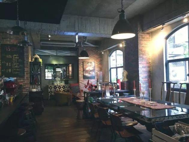 瑞幸公布上市后首份财报；哥老官牛蛙抽检不合格；百胜换帅