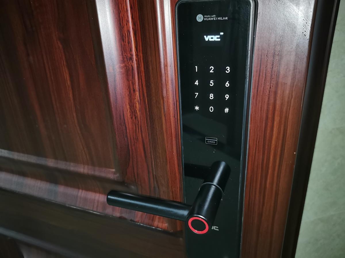 huaweihilinkvoc智能锁怎样使用,华为智能门锁的指纹识别灵敏吗