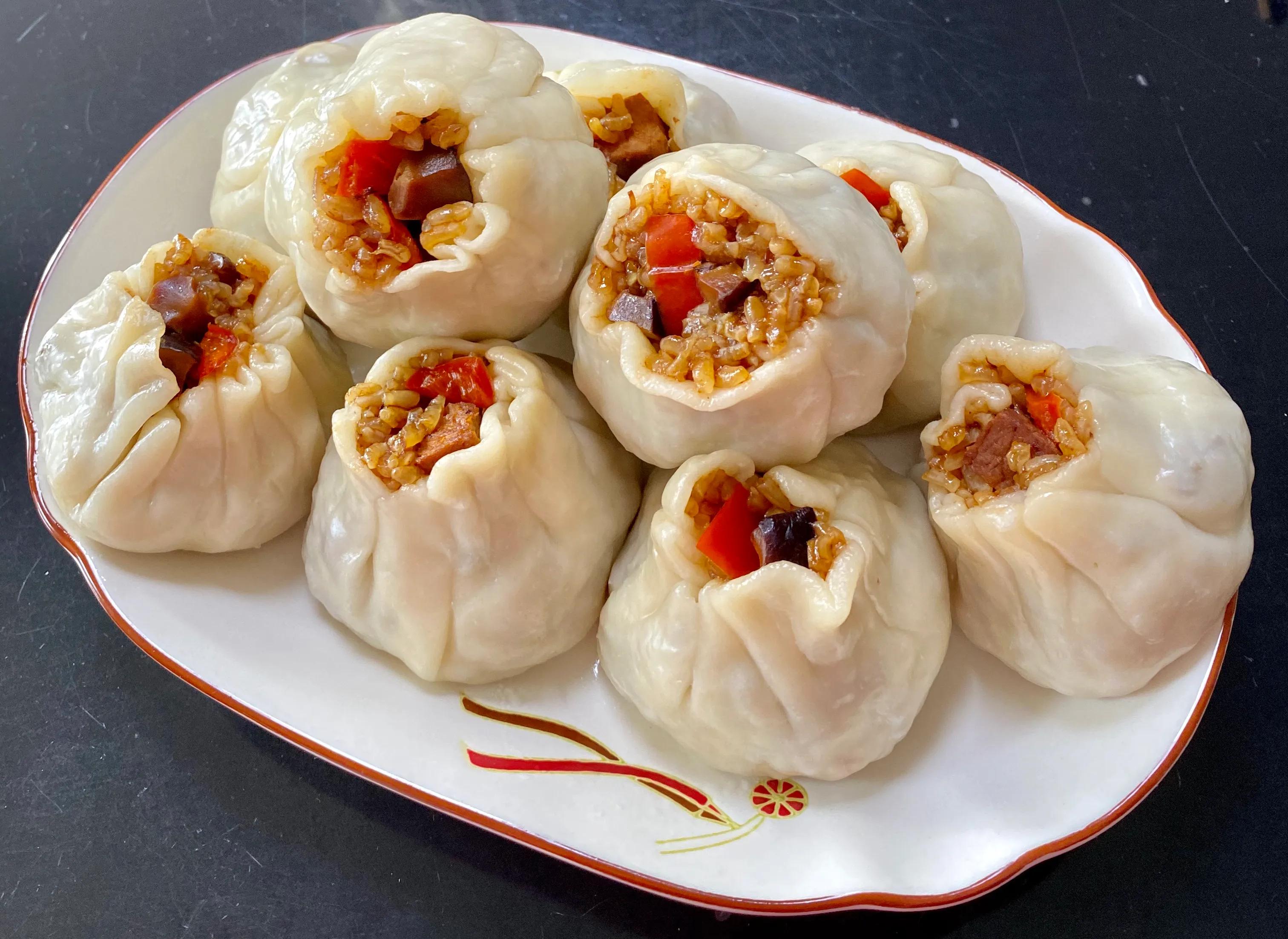 自制烧麦好吃下饭的小秘诀,在家怎么做软糯拉丝烧卖