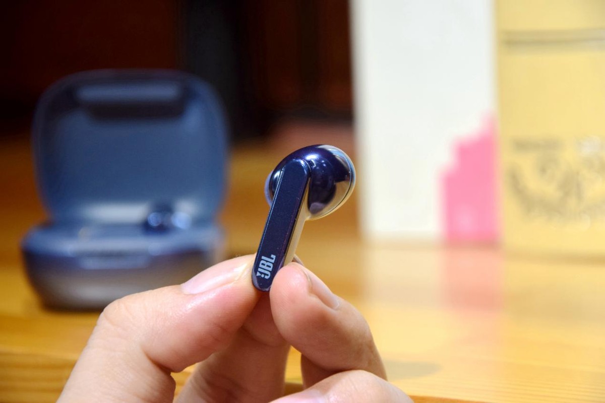 jbl蓝牙耳机降噪效果测评,jbl触屏耳机降噪测评