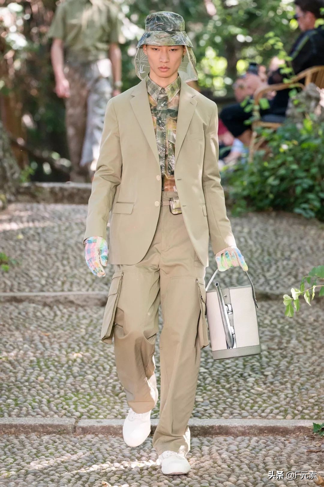 fendi2018春夏男装设计,fendi男装2022春夏裤子