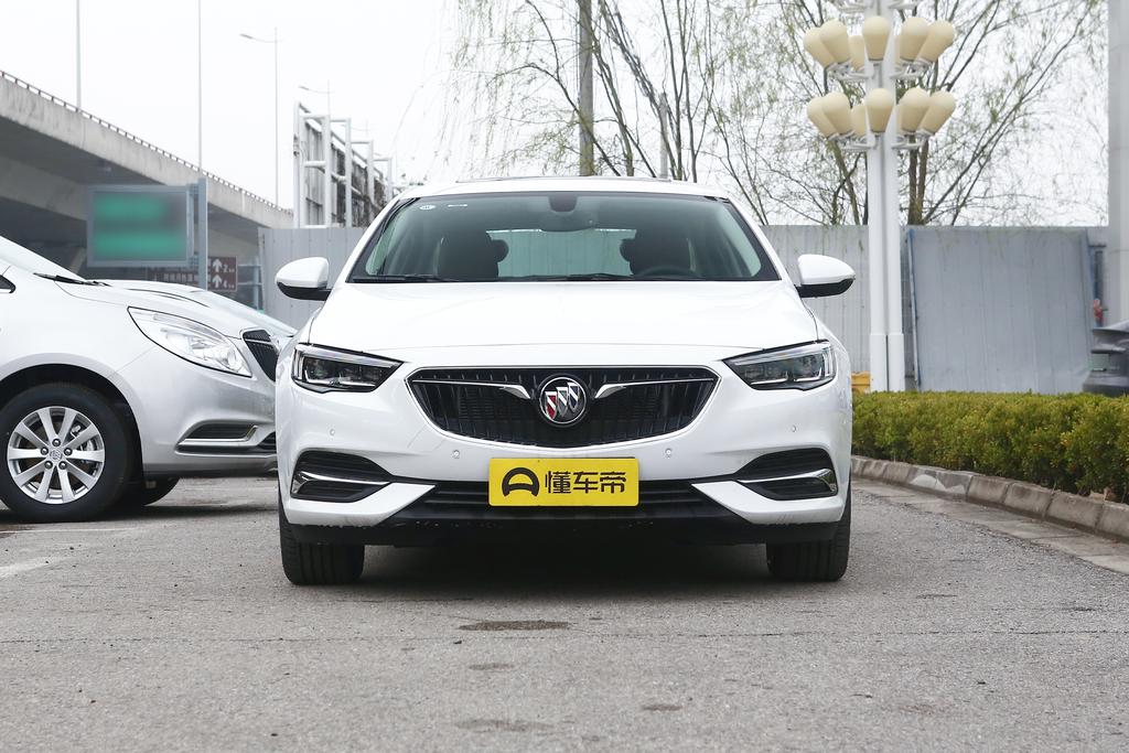 16万的君威贵吗,16万买别克