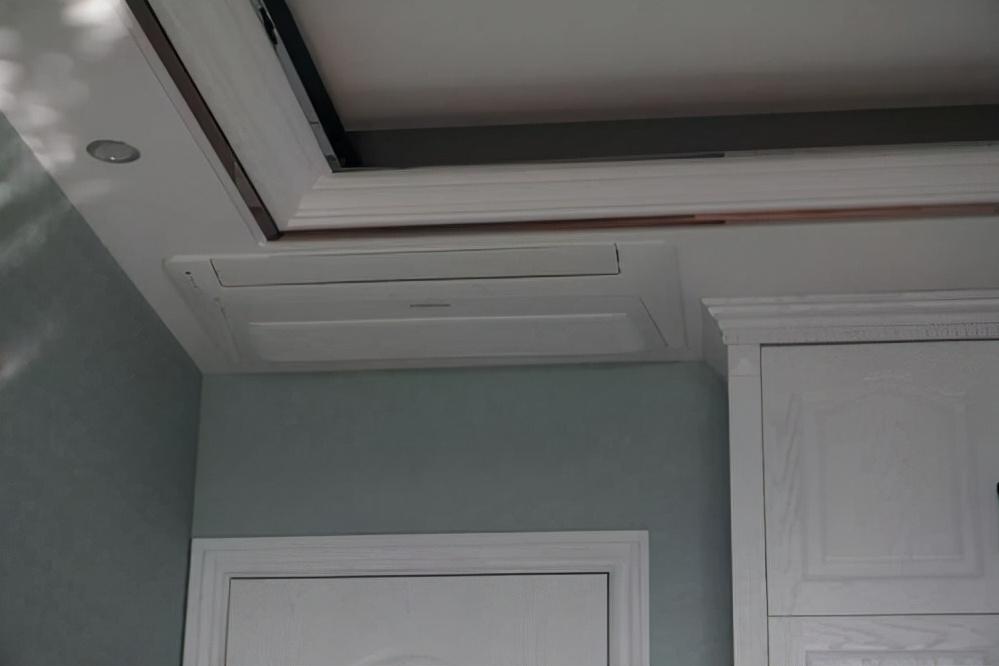 房间空调安装错了怎么办,卧室空调装的位置太丑了怎么办