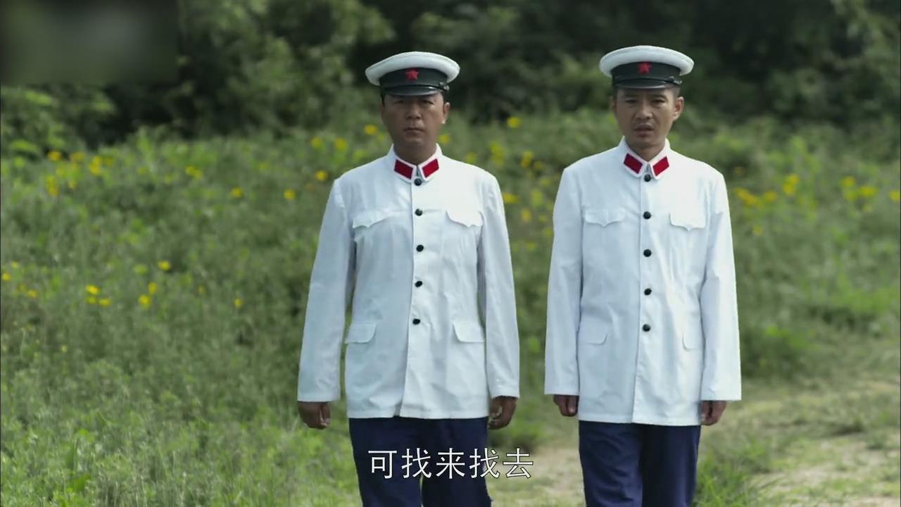 “德华在你家，守着个老师，初中毕不了业，怎么也得小学毕业吧”