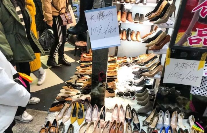 天津最大的服装批发市场在哪里,海南服装男服装批发市场