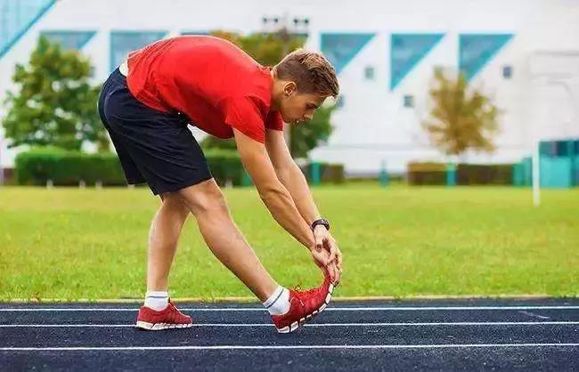 足底筋膜炎的针灸疗法,足底筋膜炎挑背筋疗法