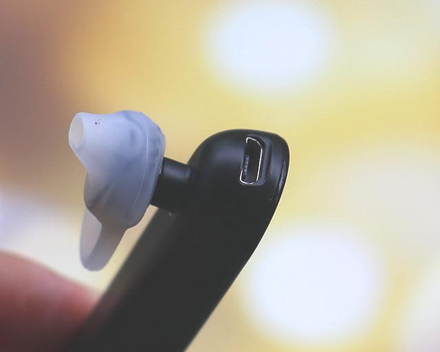 qcyq8钃濈墮鑰虫満鍔熻兘浠嬬粛,缁埅鎸佷箙闄嶅櫔钃濈墮鑰虫満