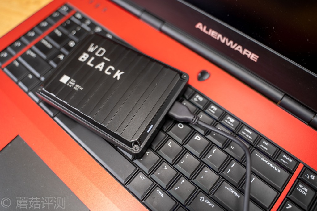 西数wdblackp10游戏硬盘,西部数据16tb企业硬盘游戏测试