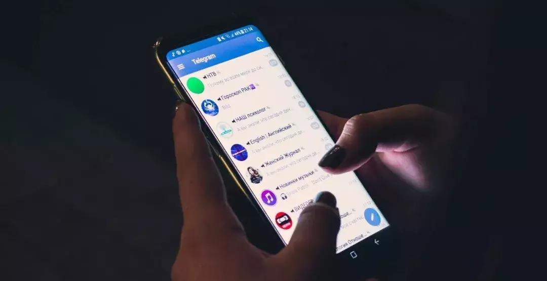 朋友圈成功吸引营销客户的句子,做营销怎么发朋友圈更吸引客户