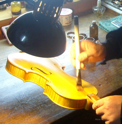 杭州提琴制作师诸华杰——37年制琴情缘