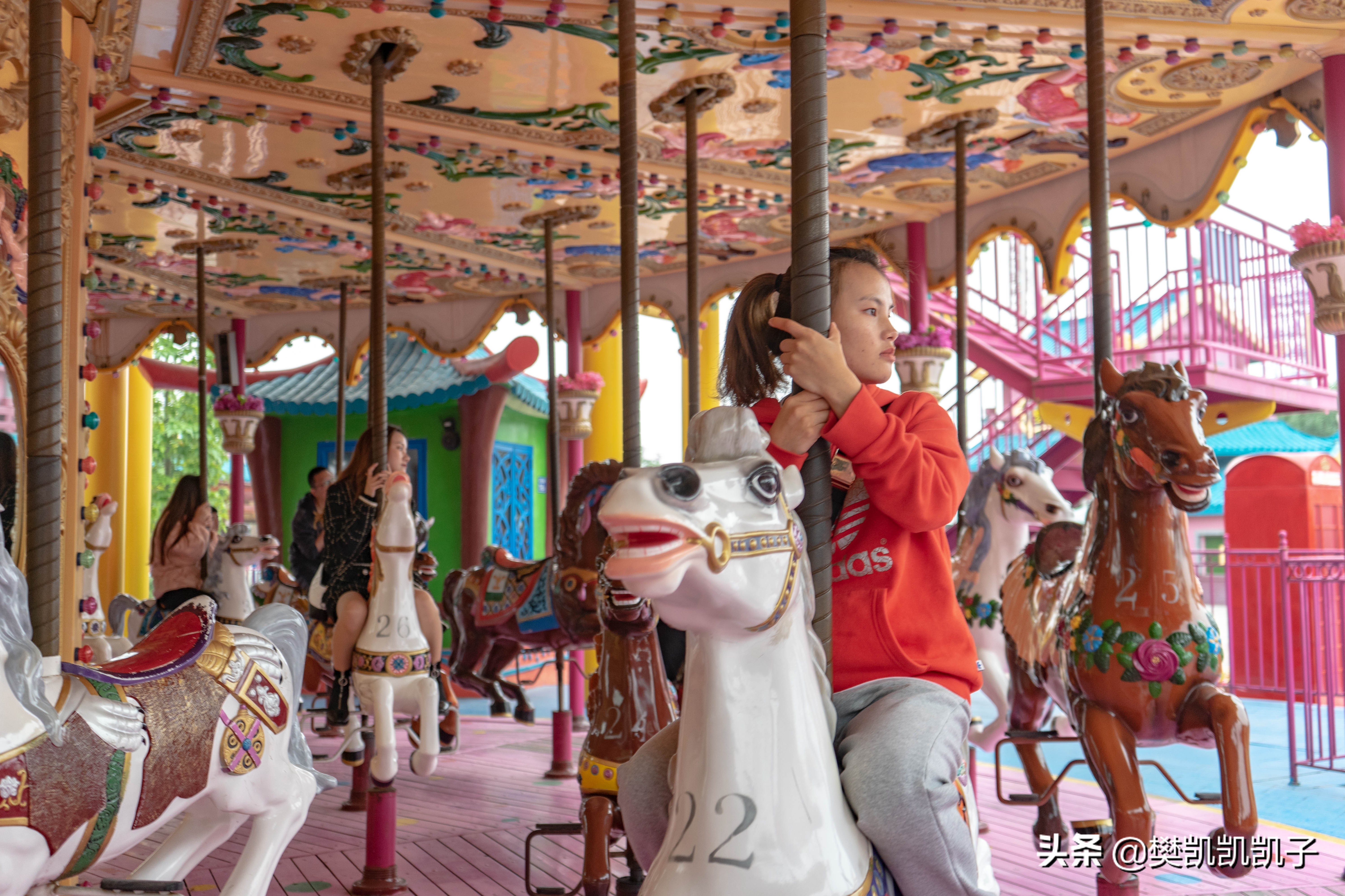 厦门方特冰雪世界人工降雪,厦门方特冰雪节旅游攻略