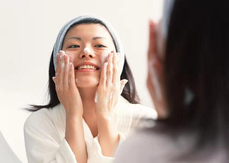 芦荟胶怎么用才可以祛痘,芦荟胶能祛痘吗怎么用