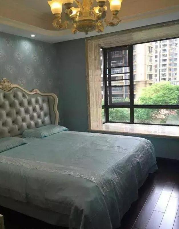 媳妇将房子装修好了,老婆把新房装修成这个样子