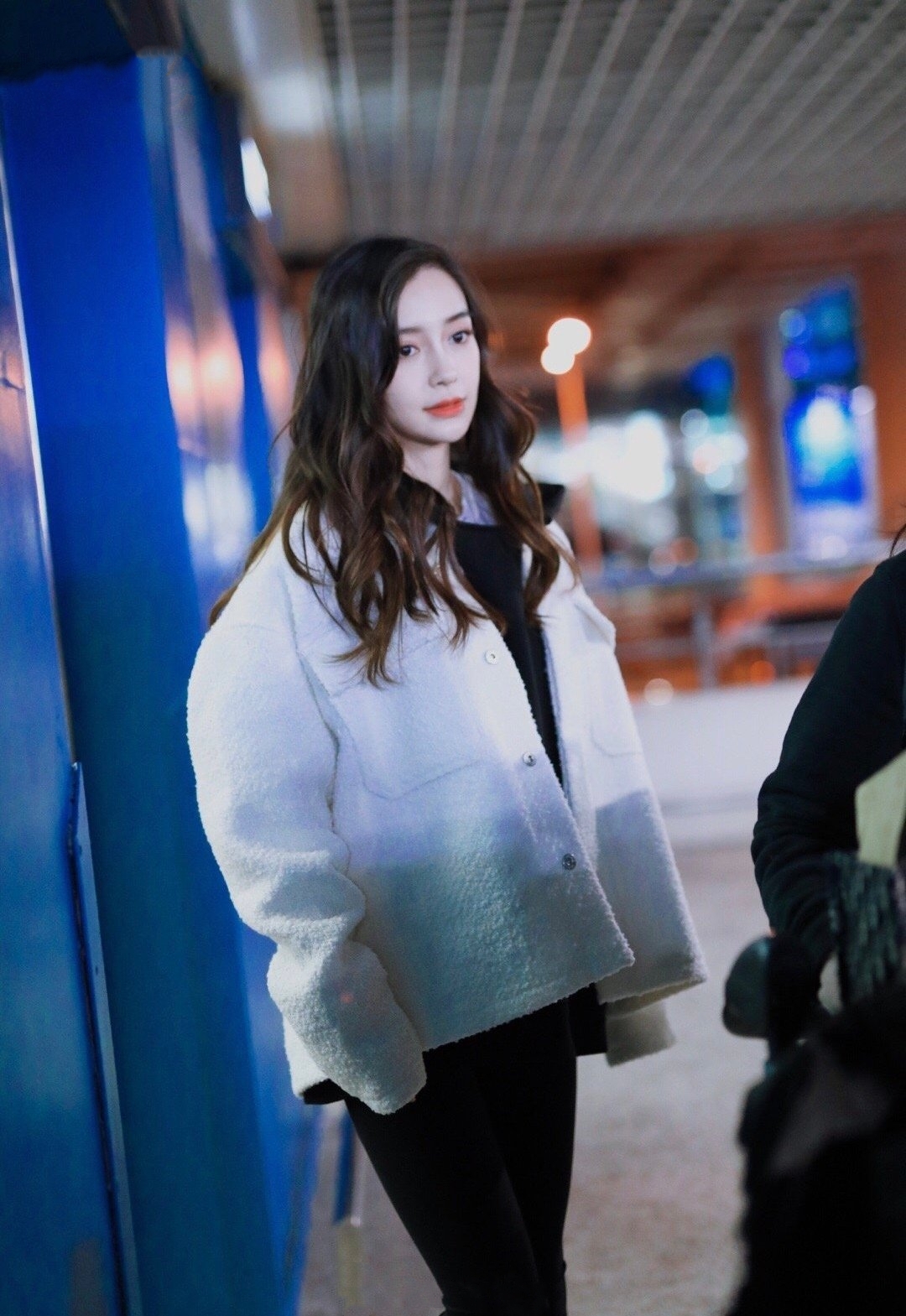 今年棉衣不受宠了，现在流行穿棉花糖服，杨颖都上头了