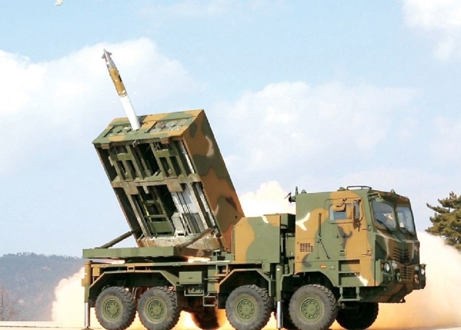 sr5火箭炮阿联酋,sr5火箭弹