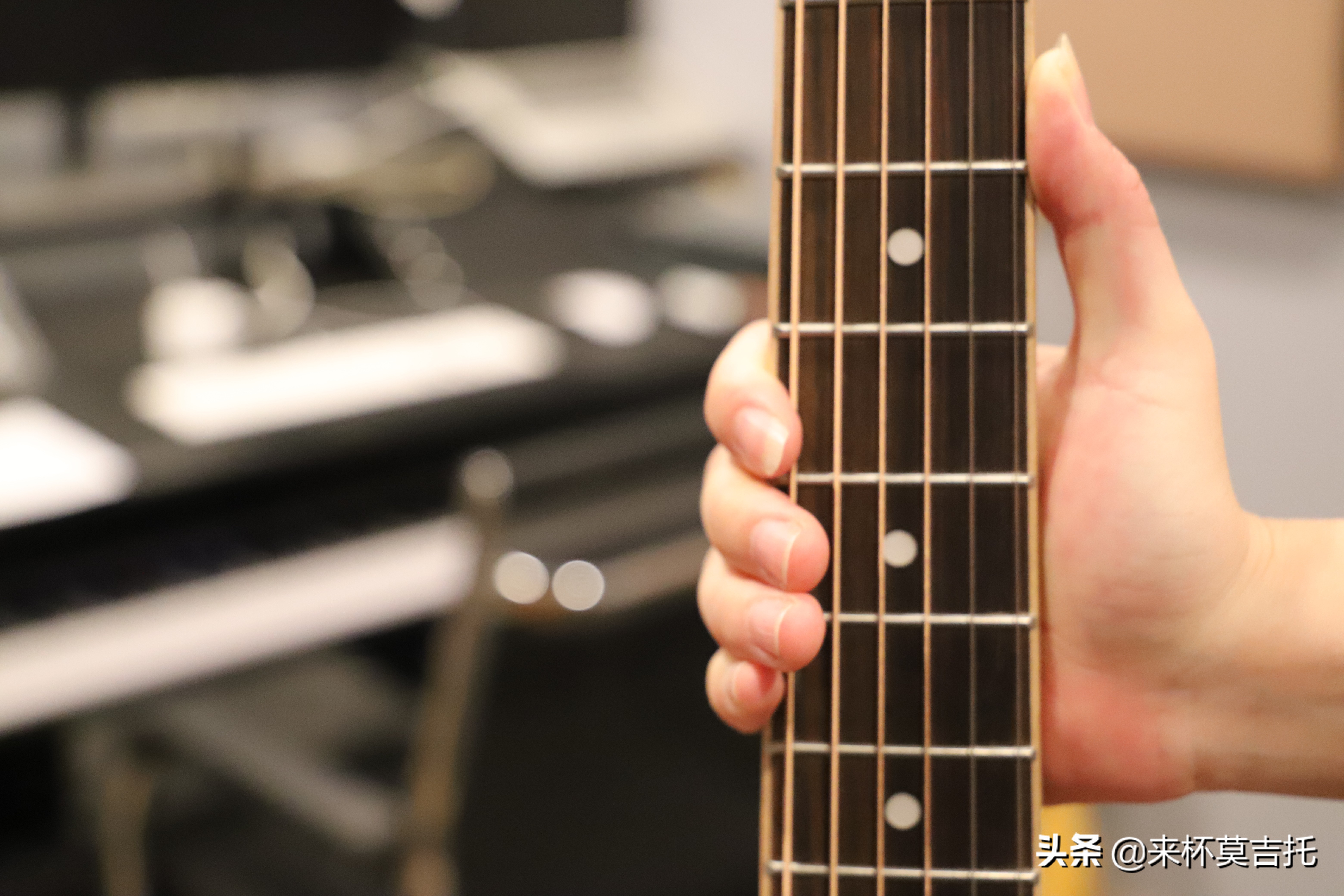 吉他初学者入门吉他推荐民谣,9款适合新手的入门民谣吉他推荐