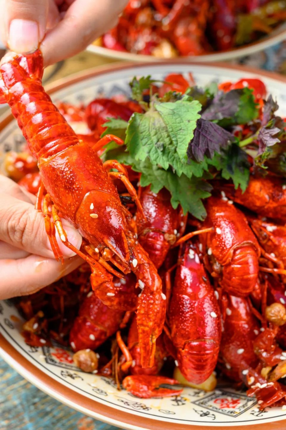 巴掌大小龙虾,深夜爆香小龙虾