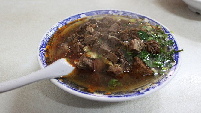 西安打卡回民街,来西安第一件事打卡回民街