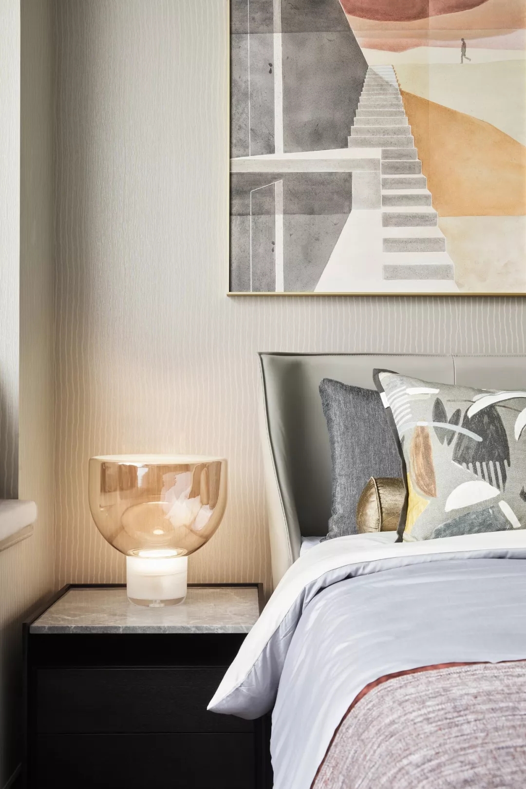 温柔不失高级的现代简约风住宅,住宅的现代简约主义风格