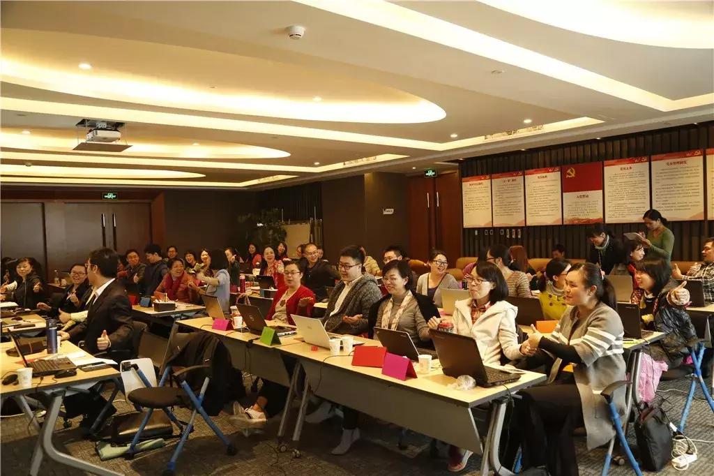 ppt培训师怎么考,ppt培训讲师要求