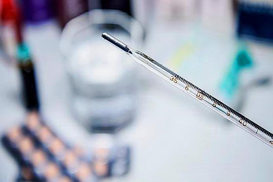 判断发烧小技巧,发烧预警