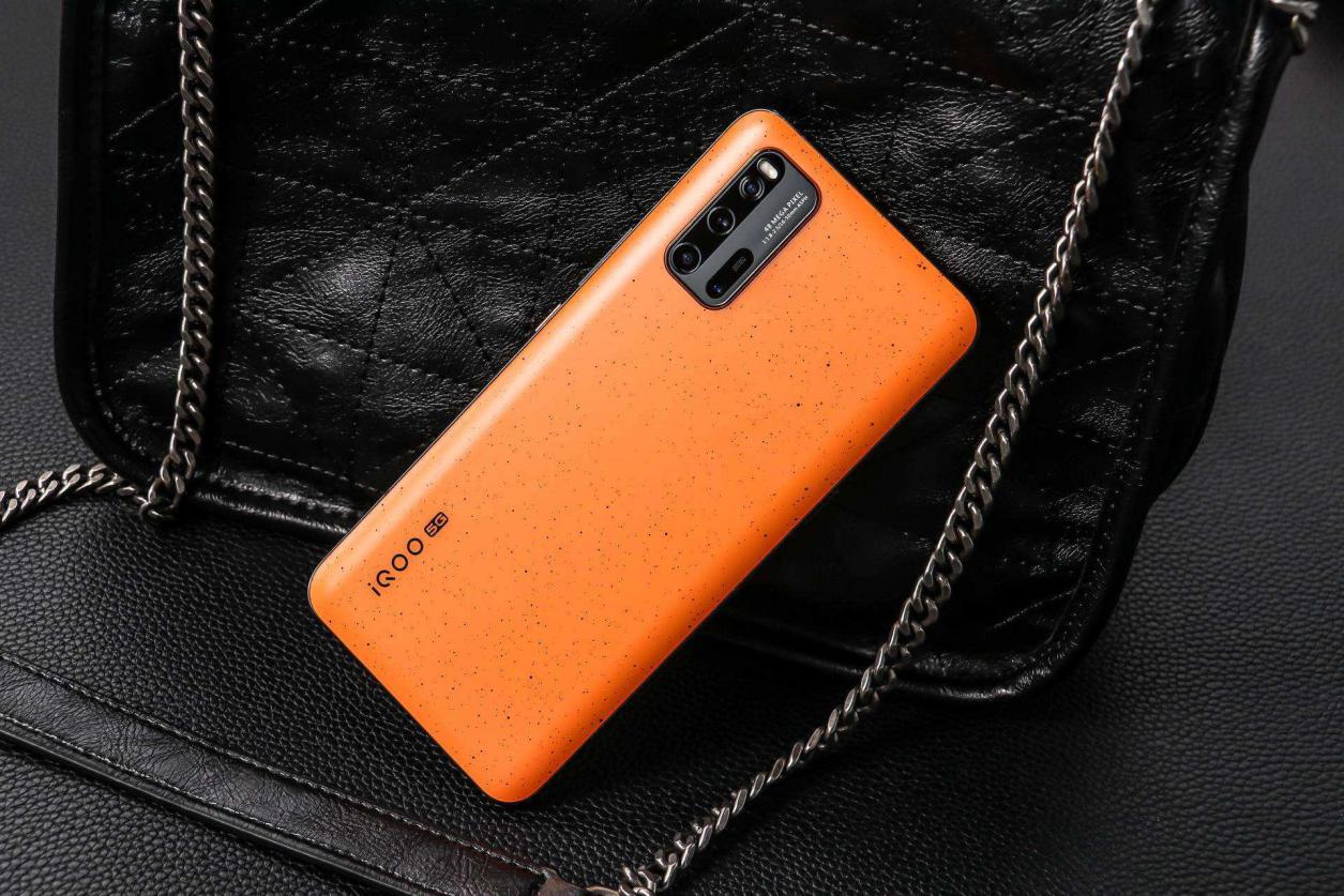 值得推荐的新游戏手机有哪些呢,目前最不建议入手的三款游戏手机