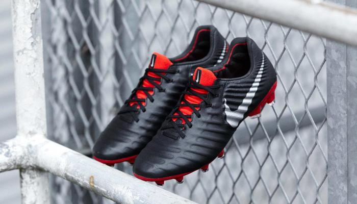 工欲善其事必先利其器硬笔行书,nike公认脚感最好的足球鞋