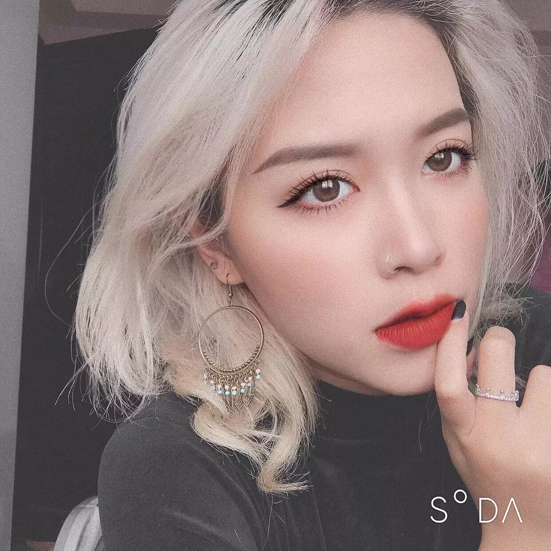 越南网红小姐姐妆容,越南ins小姐姐化妆