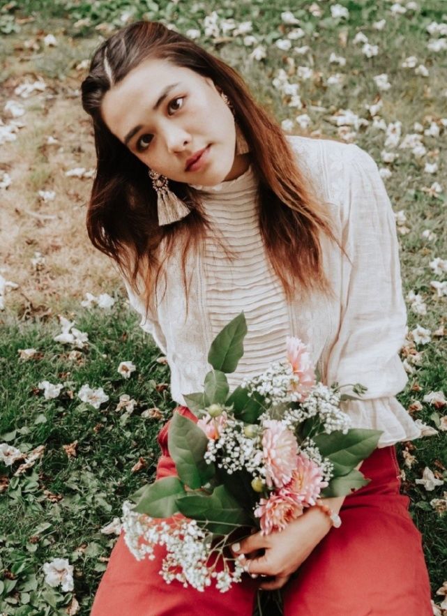 钟丽缇为何不显老,钟丽缇大女儿皮肤雀斑