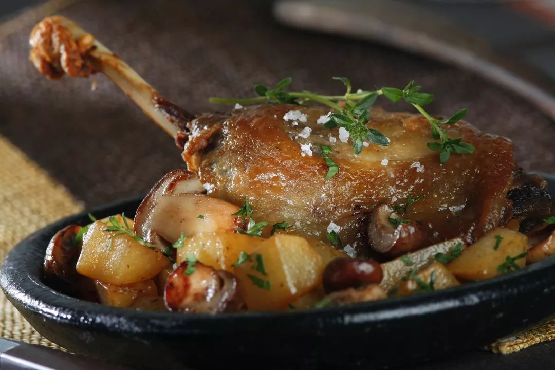 法国旅游特色景点美食,法国首都巴黎美食攻略