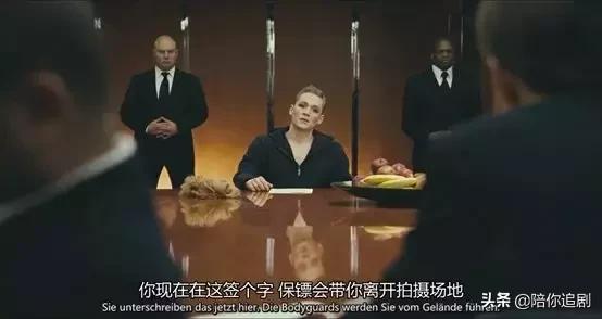 最适合躲在被子里看的电影,一部适合窝在被子里看的电影