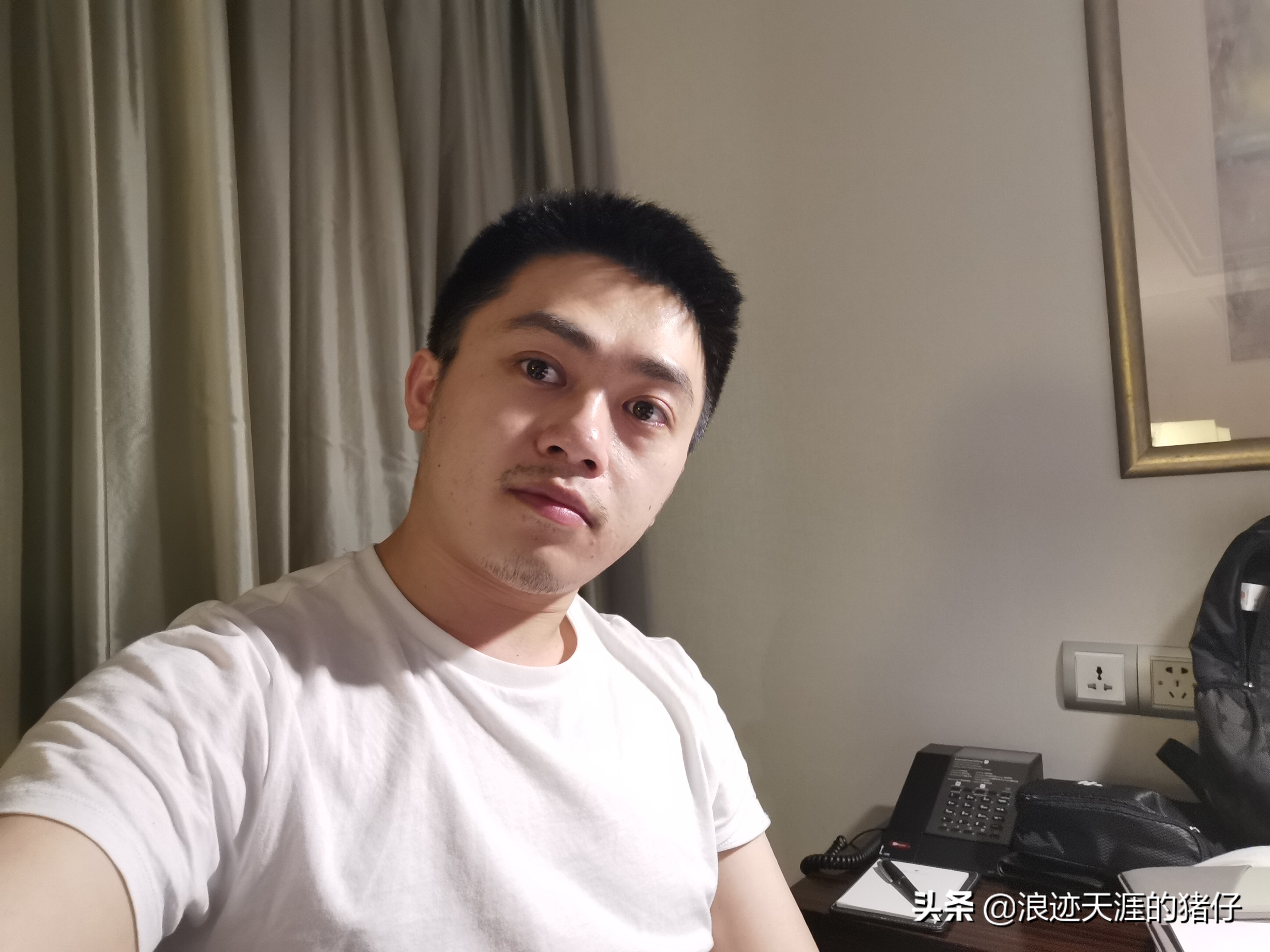 开业十八年上海最中心奢华五星酒店体验,喜半参犹。因为疫情缘故