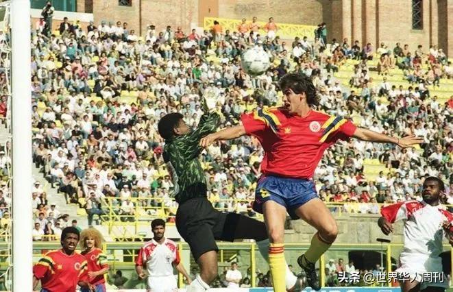 埃斯科巴打入乌龙球视频,安德雷斯埃斯科巴乌龙球被枪杀