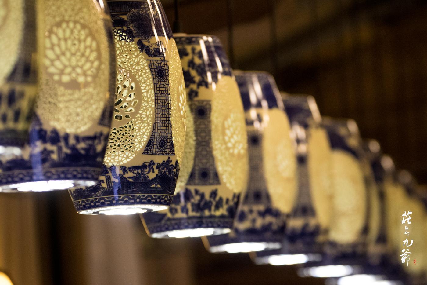 西董古村斜阳余晖下的悠然静寂